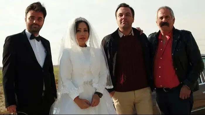 پرستو صالحی