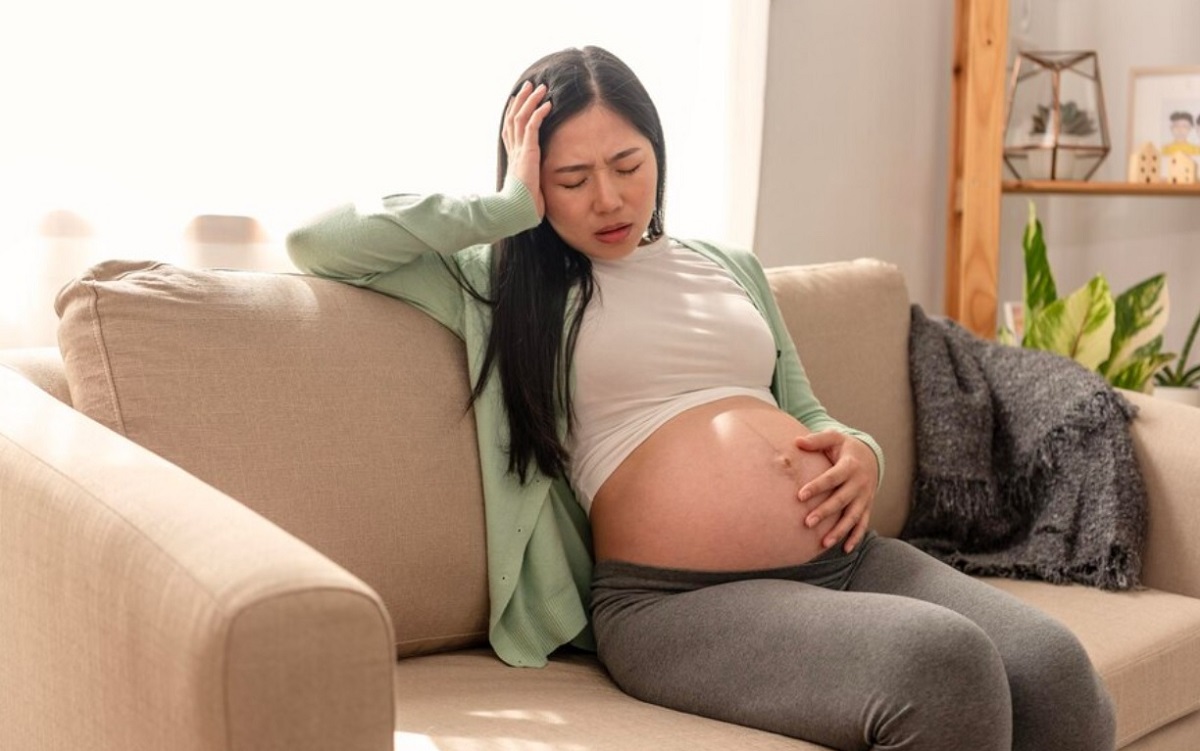 آبله مرغان در بارداری: آیا برای مادر و جنین خطرناک است؟