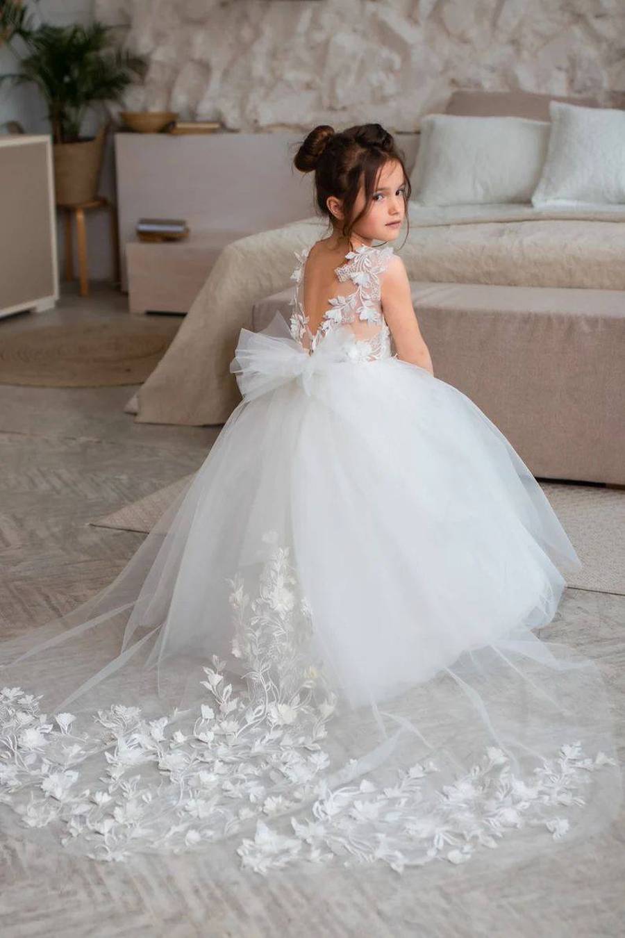  مدل لباس عروس برای نوزاد و کودک