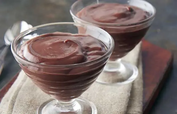 طرز-تهیه-فرنی-شکلاتی