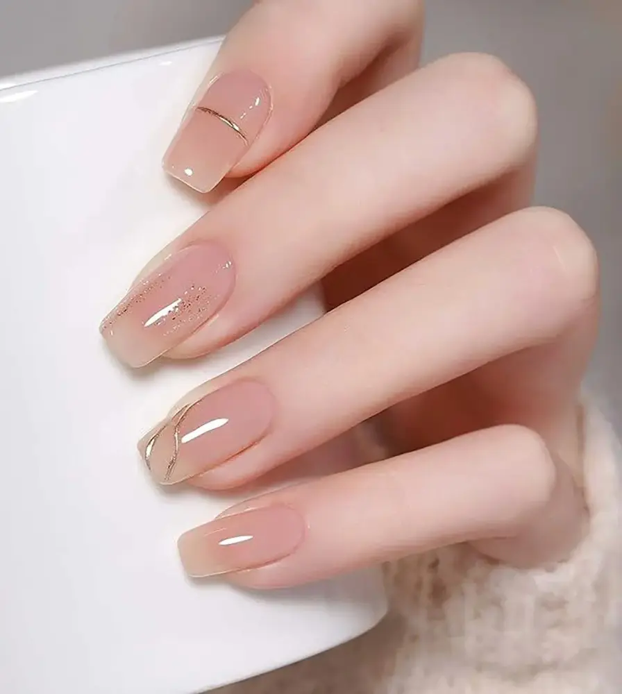 Nude-nail-design-6