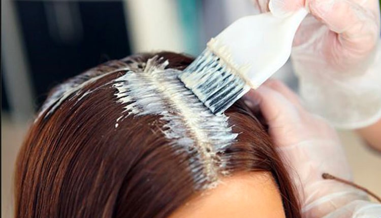 خانم ها موی رنگ شده خود را نجات دهید: ۷ اشتباه رایج که باید از آنها اجتناب کنید
