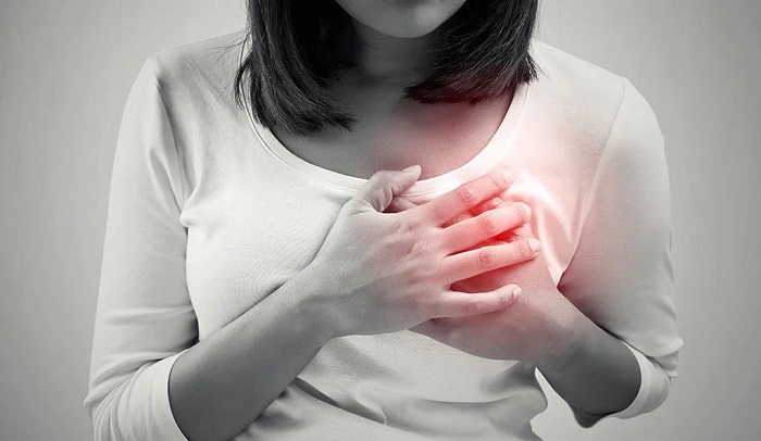 کمک های اولیه و اقدامات لازم در شرایط حمله قلبی
