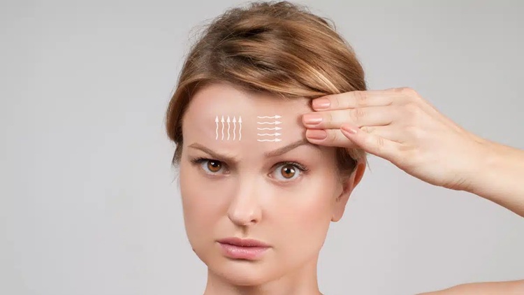 traditional-vs-endonscopic-forehead-lift-dr-hojjat-011