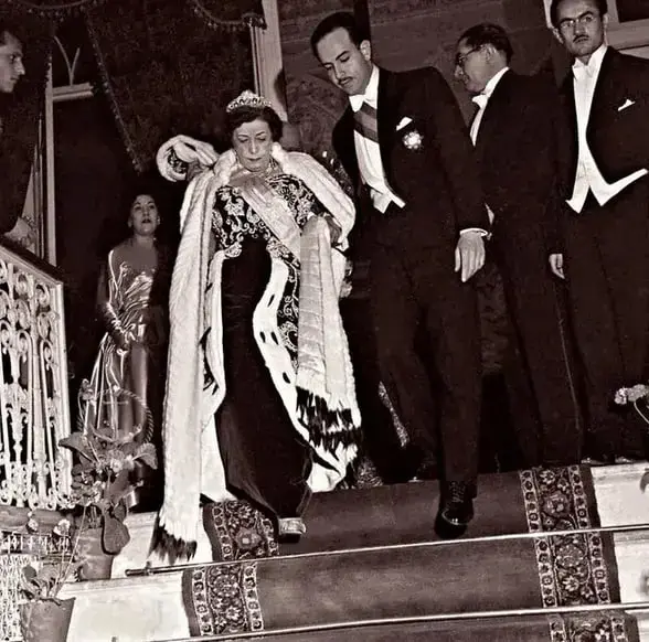 photo_2025-12-04_00-21-49