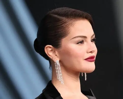 موی خیس و براق 