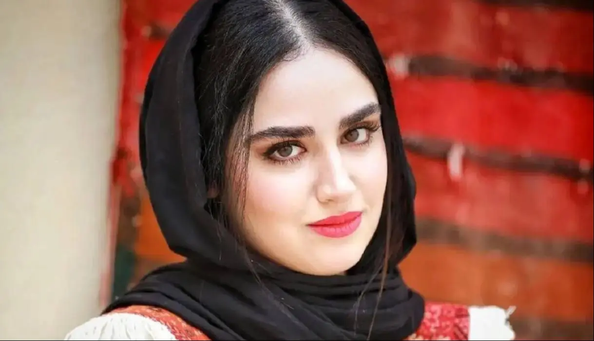 هانیه غلامی 