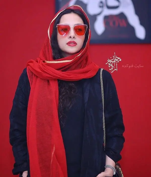 آناهیتا درگاهی