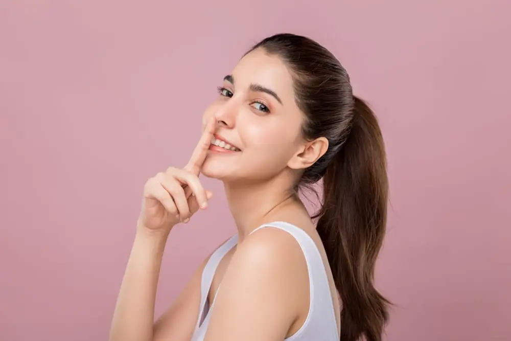 چند روز بعد از عمل بینی می‌توان کار کرد