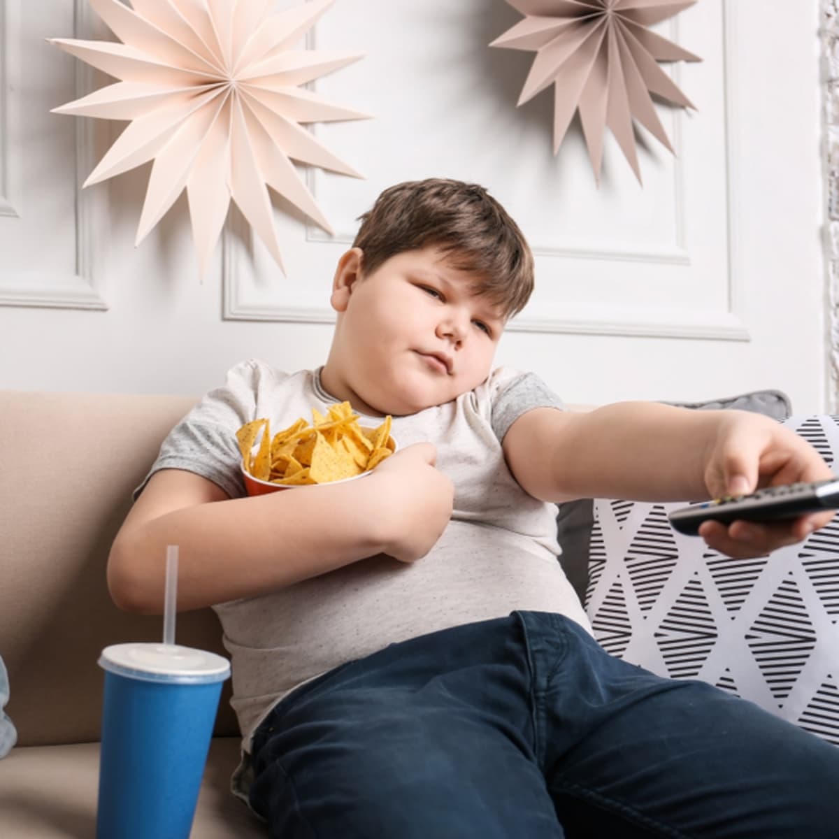 how_to_help_an_overweight_child_10_dos_and_donts_for_concerned_moms