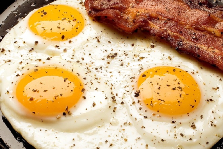 انواع صبحانه کتوژنیک: با این لیست پیشنهادی سریع لاغر شو!
