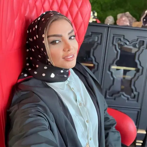 مهسا کامیابی