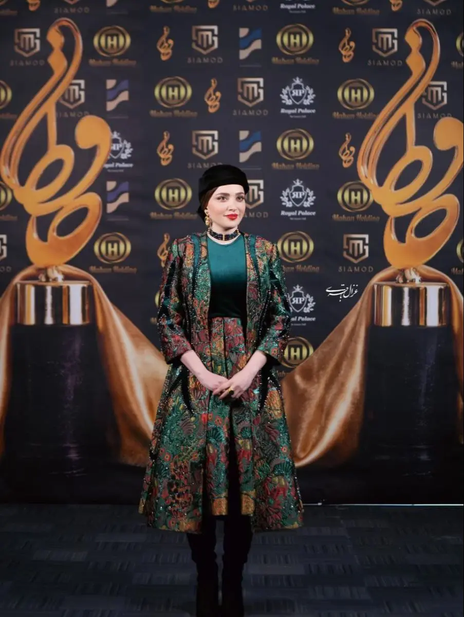 بهنوش طباطبایی