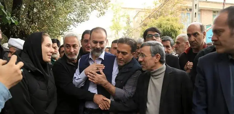 تشییع جنازه خواهر احمدی نژاد