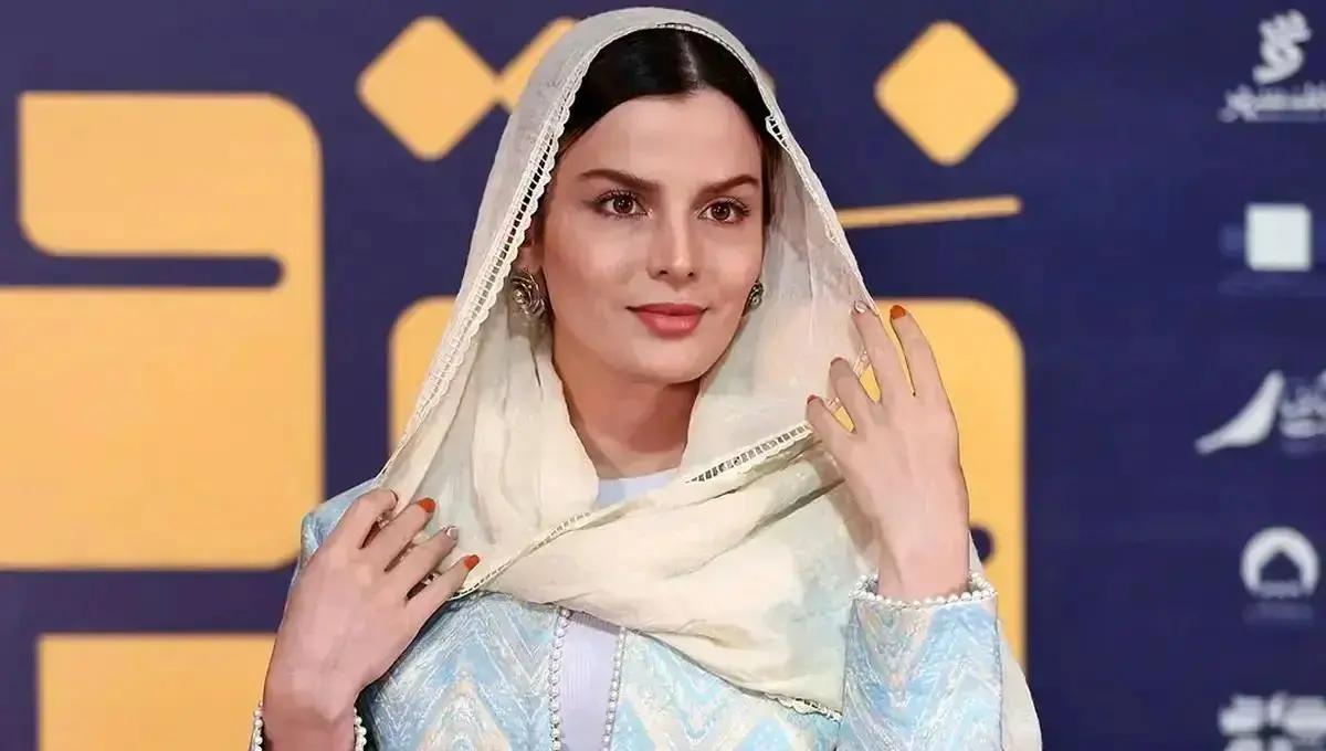 غزاله اکرمی