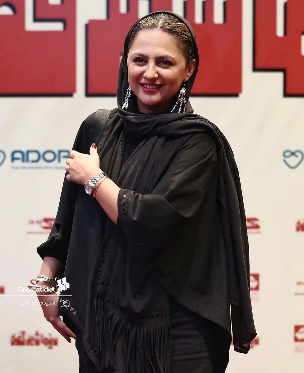 نیلوفر کوخانی