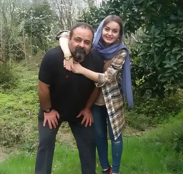 نیلوفر پارسا