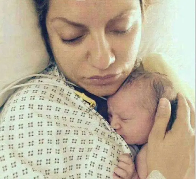 مهناز افشار