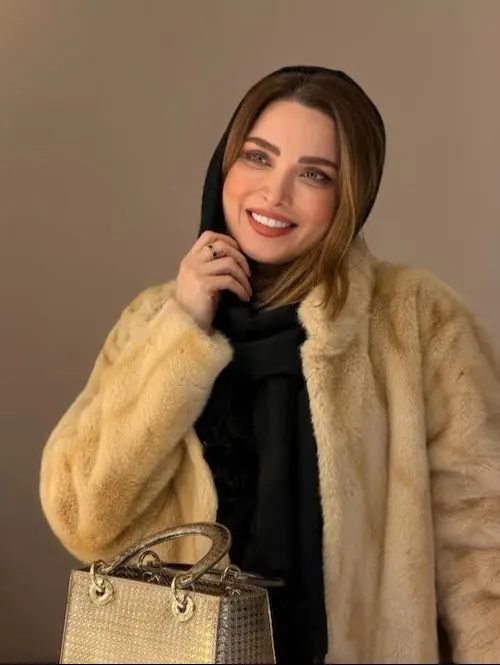 بهنوش طباطبایی