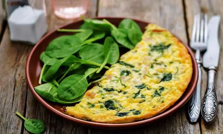 Spinach-and-cheese-omelette-0