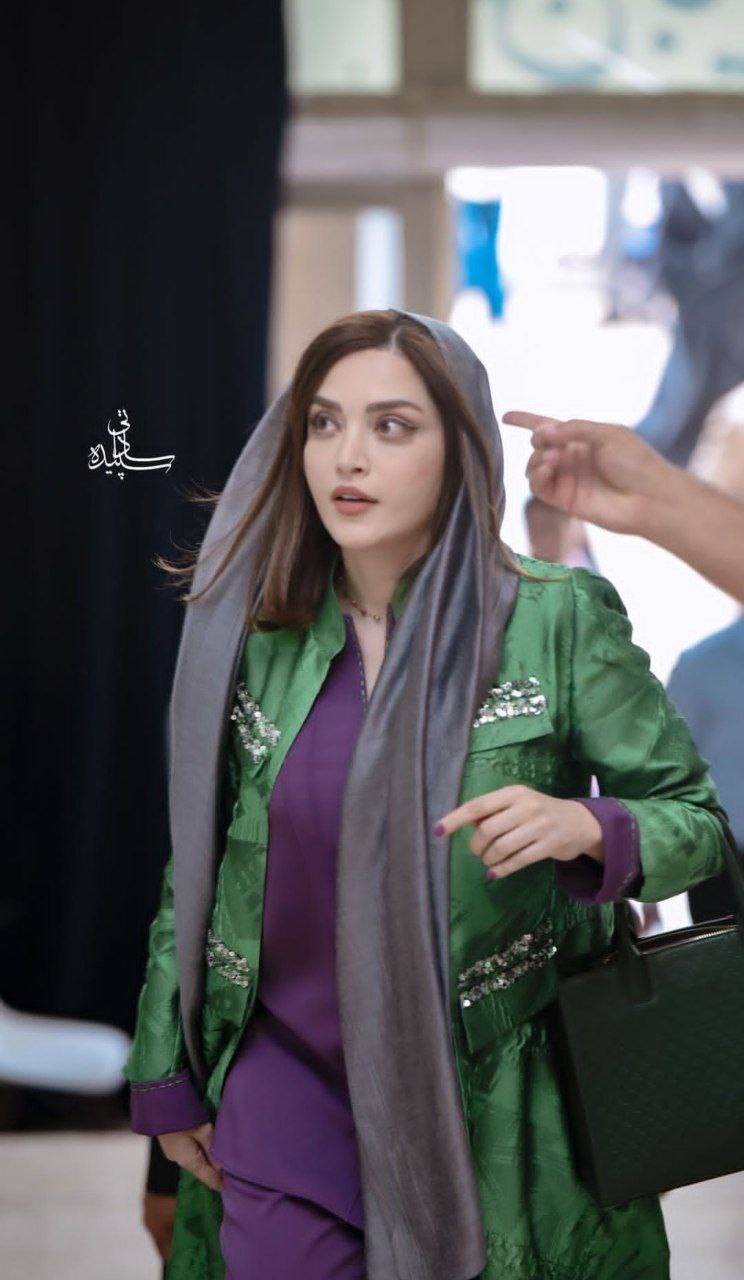بهنوش بختیاری 