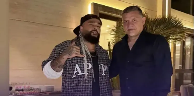 دایی و ساسی