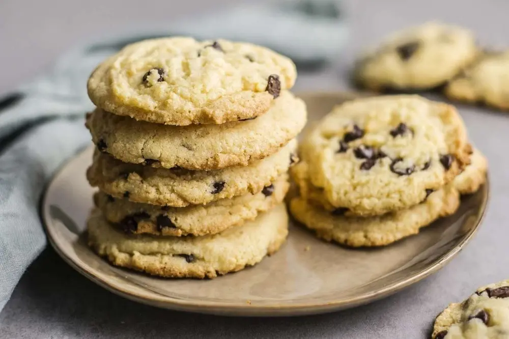 cake-mix-cookies-recipe-1745201200