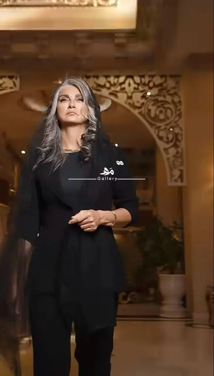 رویا جاویدنیا