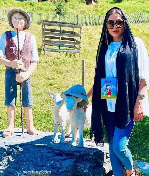 آزاده زارعی