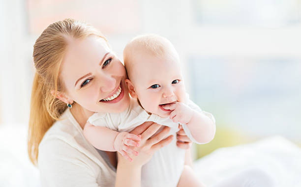 درمان جمع شدن شیر در سینه نوزاد