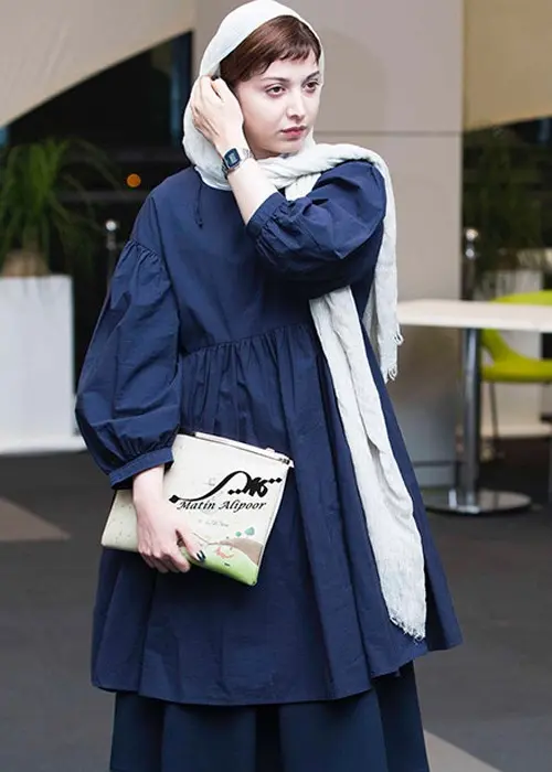 روشنک گرامی