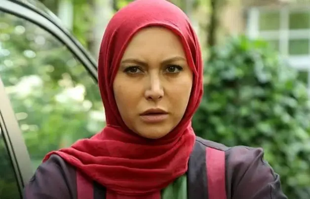 فریبا نادری