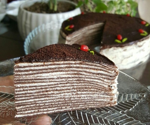 طرز تهیه کیک کرپ شکلاتی خوشمزه!