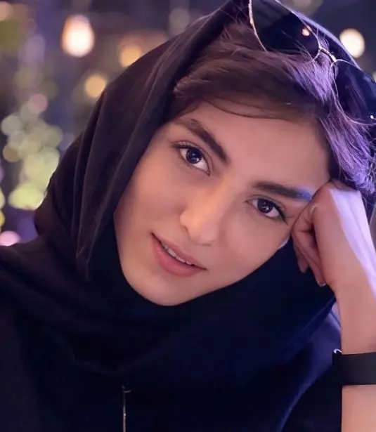 پردیس پورعابدینی