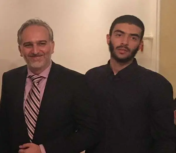  بیژن بنفشه خواه