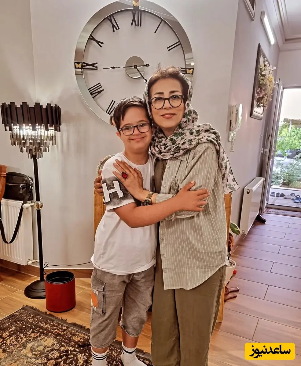 چیدمان منزل اکبر عبدی