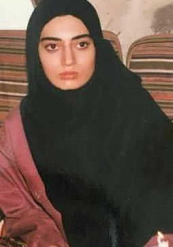 نگار فروزنده