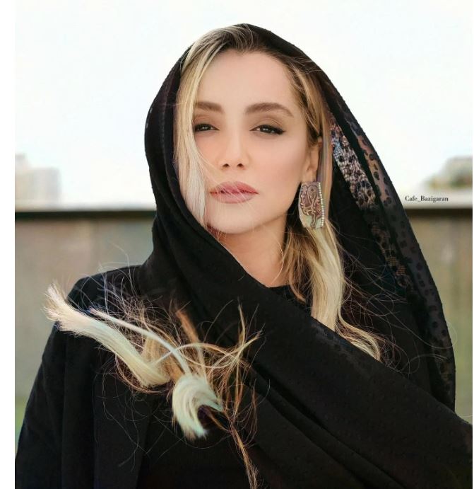 نازنین بیاتی