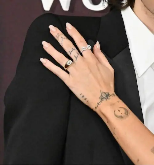 حلقه نامزدی مایلی سایرس