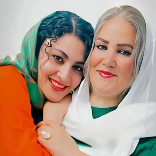 مریم مومن