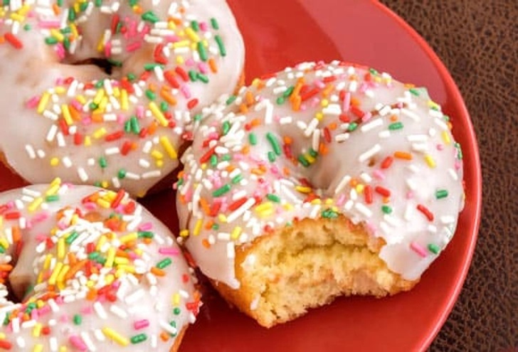 493ss_thinkstock_rf_partially_eaten_doughnuts