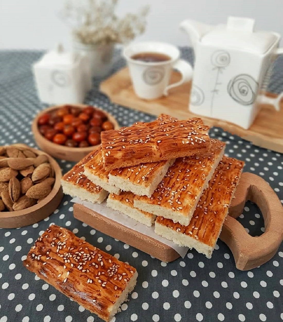 روش پخت نان قندی در خانه/یک شیرینی سالم برای افطار و ماه رمضان!