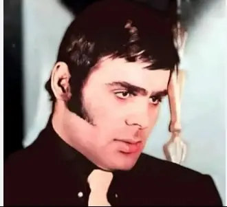 جشمید هاشم پور