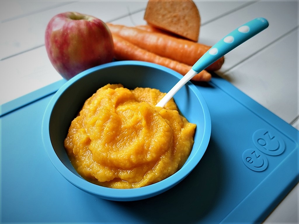 طرز تهیه و فواید خوراک سیب و هویج برای نوزادان!