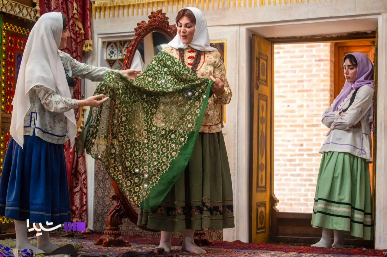  لاله اسکندری