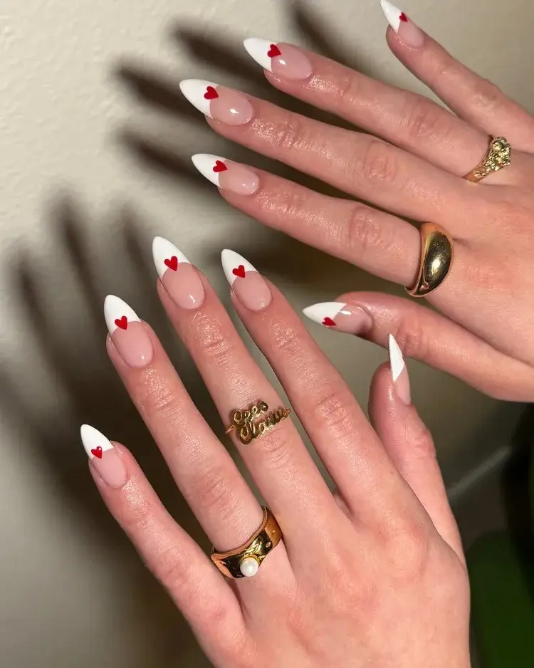 valentines-day-french-tips-love-letters_ceesclaws-09dd8e12e5134ae3b1d705839a2e16db