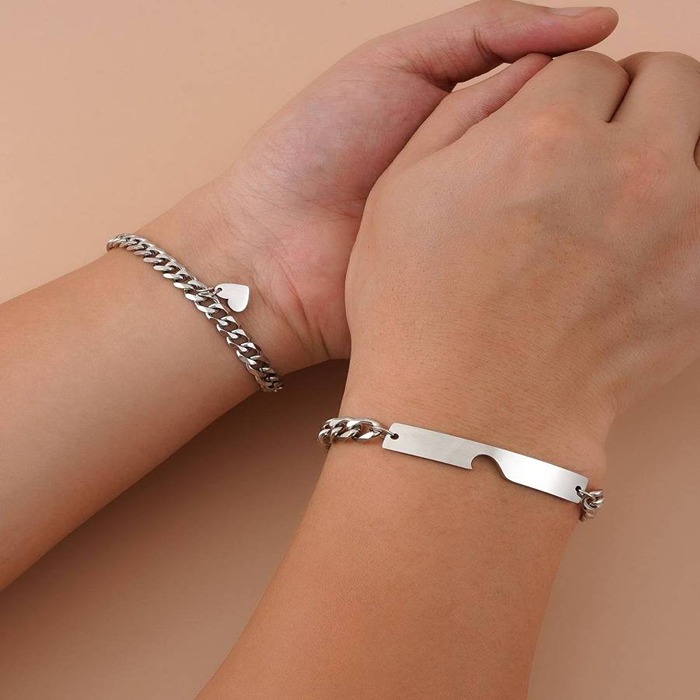10 مدل دستبند ست، برای زوج های عاشق و باسلیقه