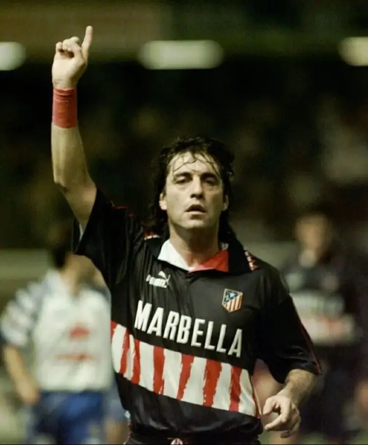 اسطوره فوتبال 