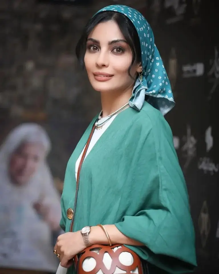 صحرا اسدالهی