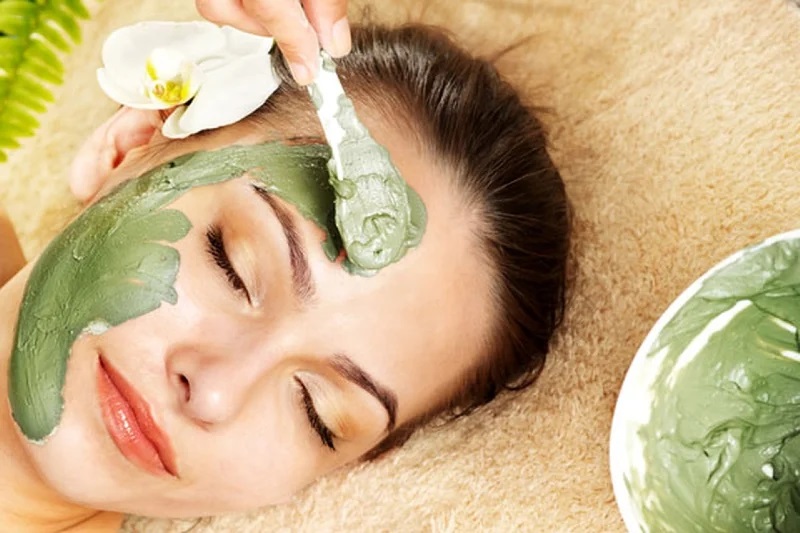 ماسک صورت خانگی برای جوش: راهی طبیعی برای داشتن پوستی صاف و شفاف
